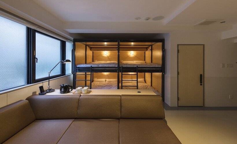 חדר סטנדרט לארבעה, Kamon Hotel Namba