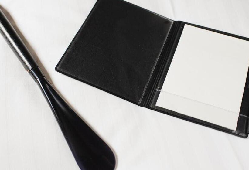 חדר סטנדרט לארבעה, Kamon Hotel Namba