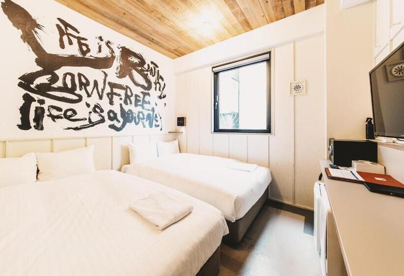 חדר בסיסי לארבעה, Kamon Hotel Namba