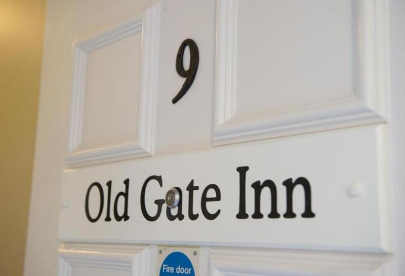 スタンダードルーム, The Cheshire Cat By Innkeeper S Collection