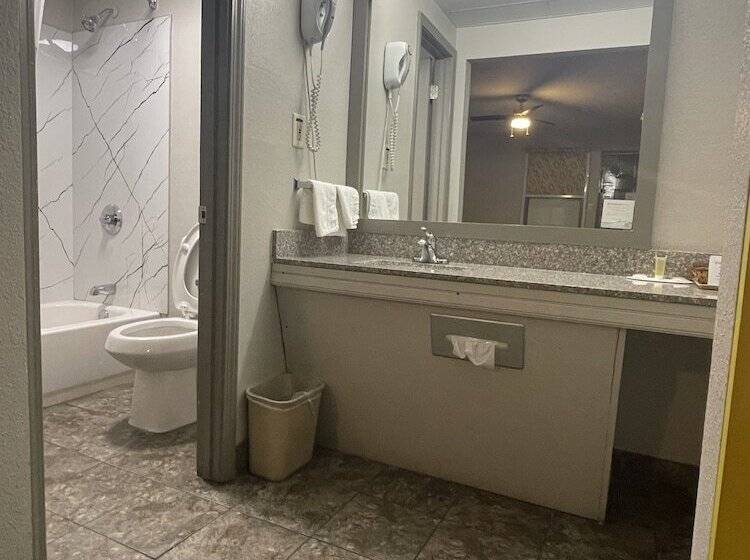 ファミリールーム, Days Inn By Wyndham Holladay