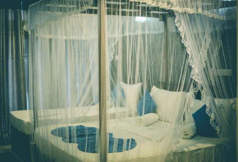 디럭스 트리플 룸, Randiya Sea View