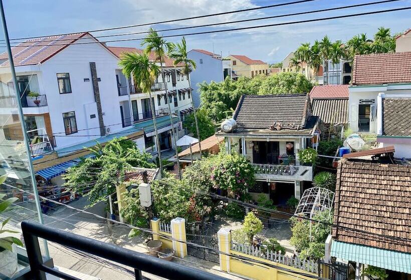 اتاق لوکس با چشمانداز شهر, Little Boss Homestay