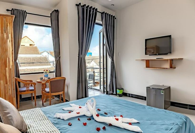 اتاق لوکس با چشمانداز شهر, Little Boss Homestay