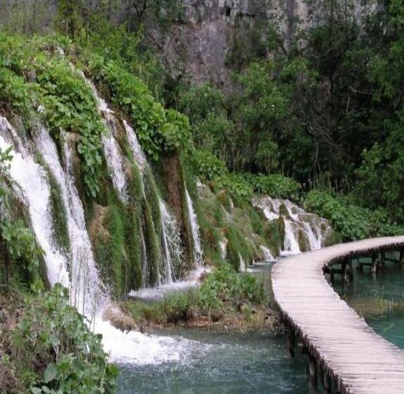 جناح غرفتين نوم, Apartments & Rooms Rendulić