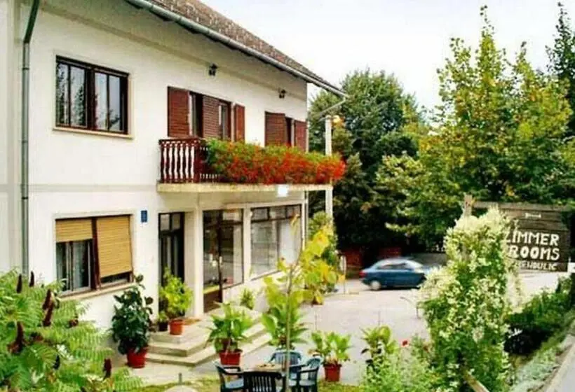 2ベッドスイートルーム, Apartments & Rooms Rendulić