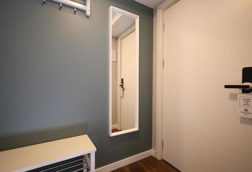 اتاق استاندارد چهار تخته, Stay Vilnius