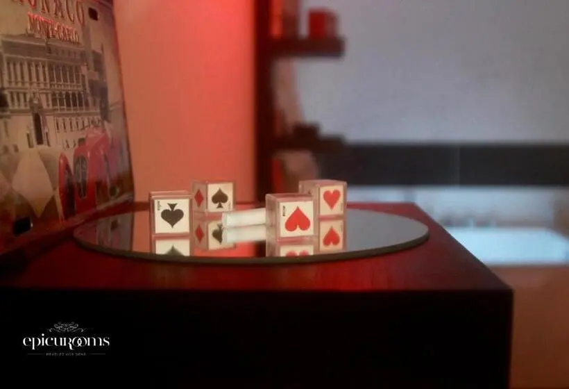 キングサイズベッドのスタンダードルーム, Plgfe   Maison D Hôtes Epicurooms   Suites Romantiques 5 étoiles