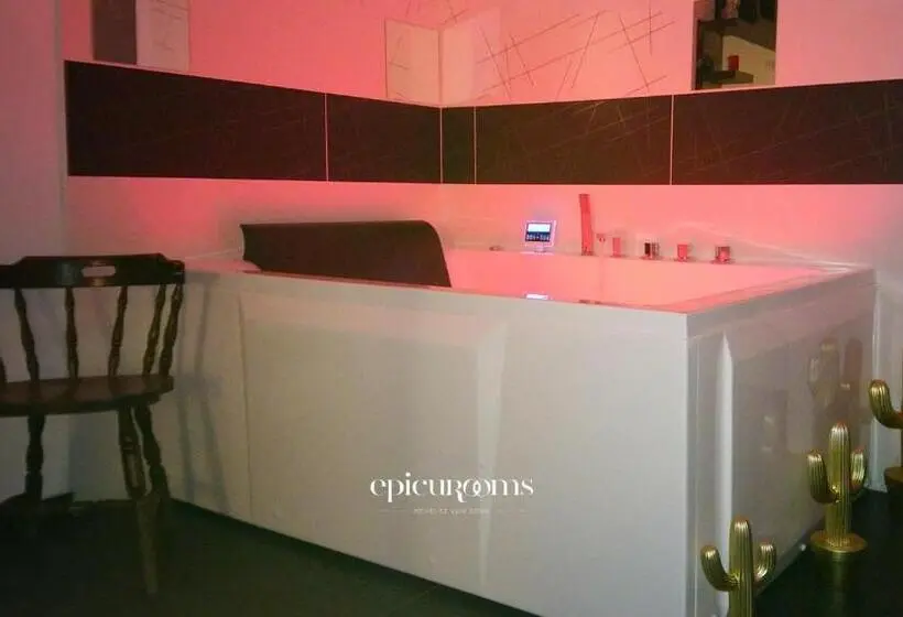 キングサイズベッドのスタンダードルーム, Plgfe   Maison D Hôtes Epicurooms   Suites Romantiques 5 étoiles