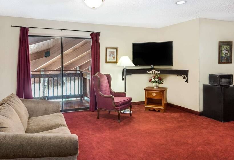 Студия Deluxe, Days Inn By Wyndham Jackson