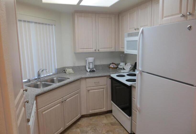 ２ベッドスイートルーム, Desert Breezes Resort