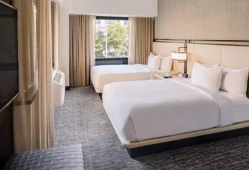 プレミアムスイート, Doubletree By Hilton Hotel & Suites Jersey City