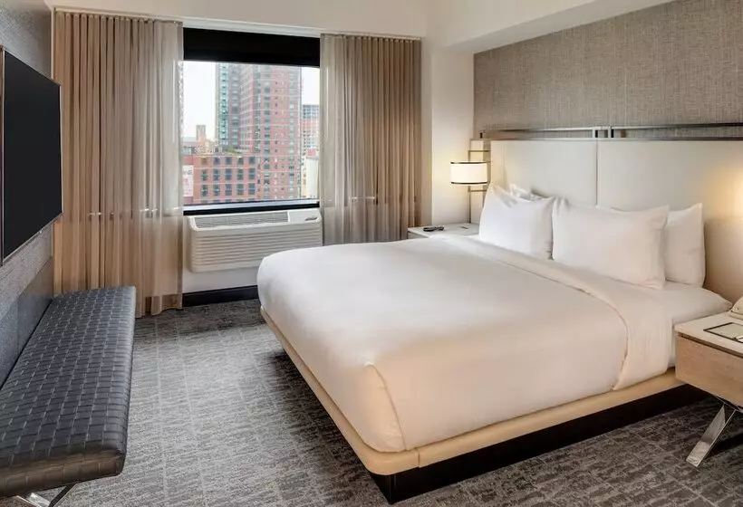 身障者適用ジュニアスイートルーム, Doubletree By Hilton Hotel & Suites Jersey City