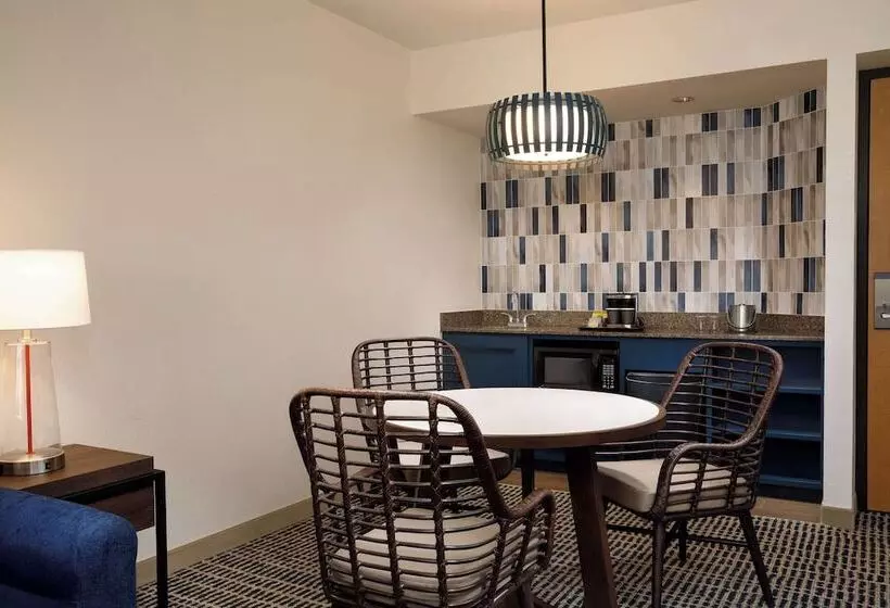 スイート, Doubletree Suites By Hilton Orlando   Disney Springs® Area