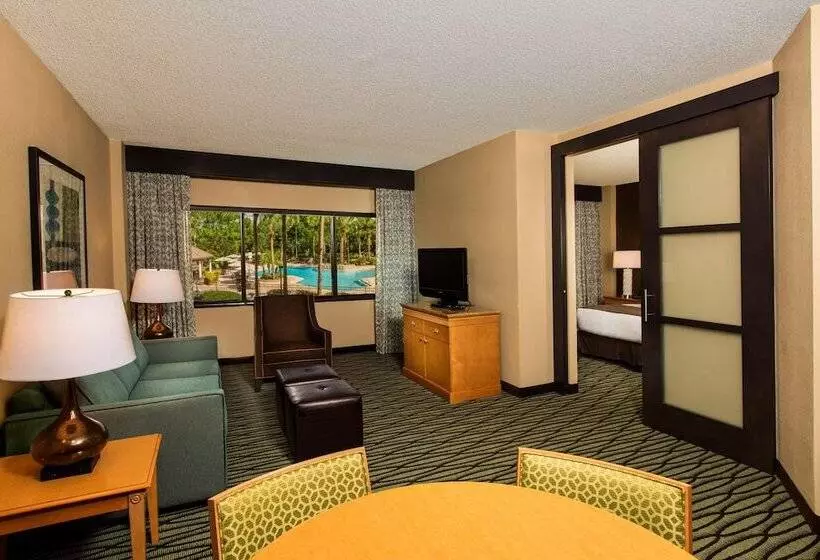 身障者適用スイートルーム, Doubletree Suites By Hilton Orlando   Disney Springs® Area