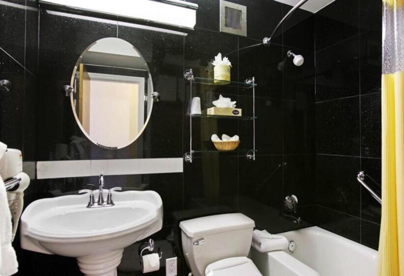 غرفة قياسية سرير كينج, Ramada By Wyndham North Bergen