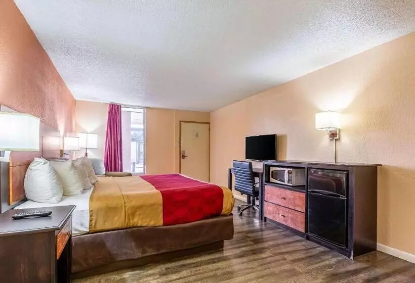 キングサイズベッドのスタンダードルーム, Econo Lodge