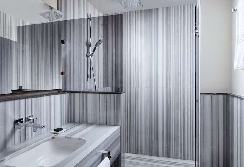 Cameră Superioară, Decamondo Galata, A Tribute Portfolio