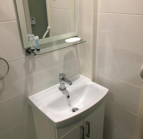 디럭스 룸, Milton Lodge