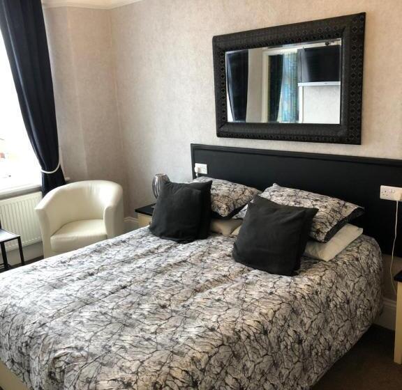 스탠다드 룸 킹사이즈 침대, Milton Lodge