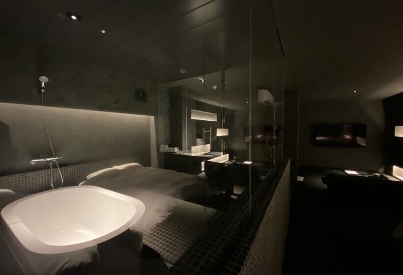 جناح عائلي, Randor Residence Hiroshima Suites