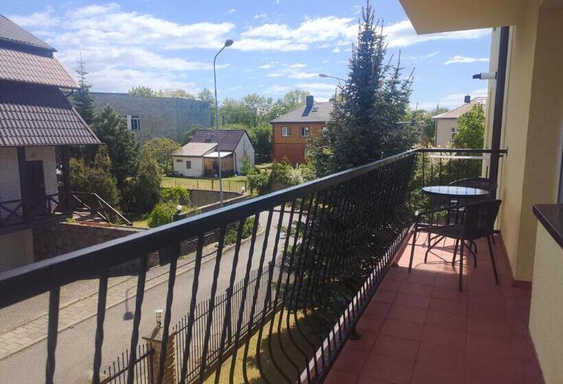 اتاق استاندارد سه تخته با بالکن, Poilsis Palangoje Pas Daivą