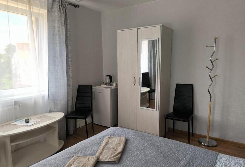 اتاق استاندارد سه تخته با سرویس بهداشتی مشترک, Poilsis Palangoje Pas Daivą