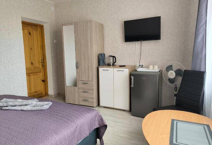 اتاق استاندارد با سرویس بهداشتی مشترک, Poilsis Palangoje Pas Daivą