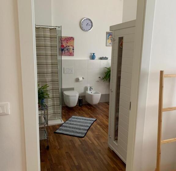 اتاق سوپریور, B & B Chic