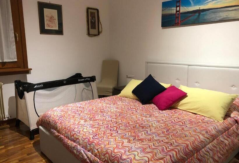 اتاق سوپریور, B & B Chic