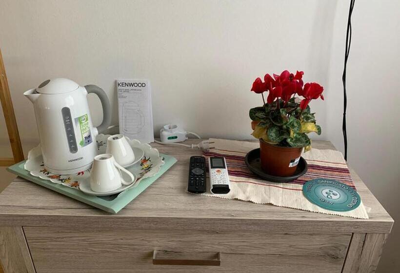 اتاق سوپریور, B & B Chic