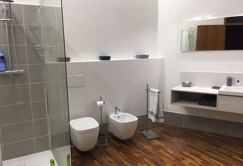 اتاق سوپریور, B & B Chic