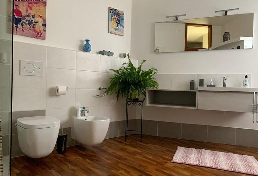 اتاق سوپریور, B & B Chic