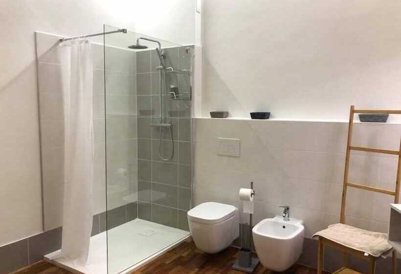 اتاق سوپریور, B & B Chic