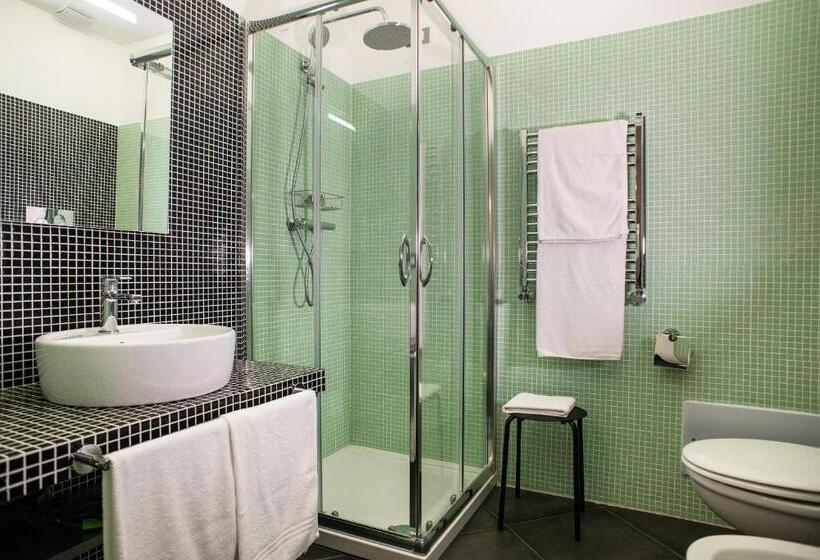 Номер Стандарт, Incentro B&b