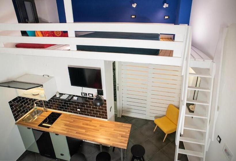 Люкс с Балконом, Incentro B&b