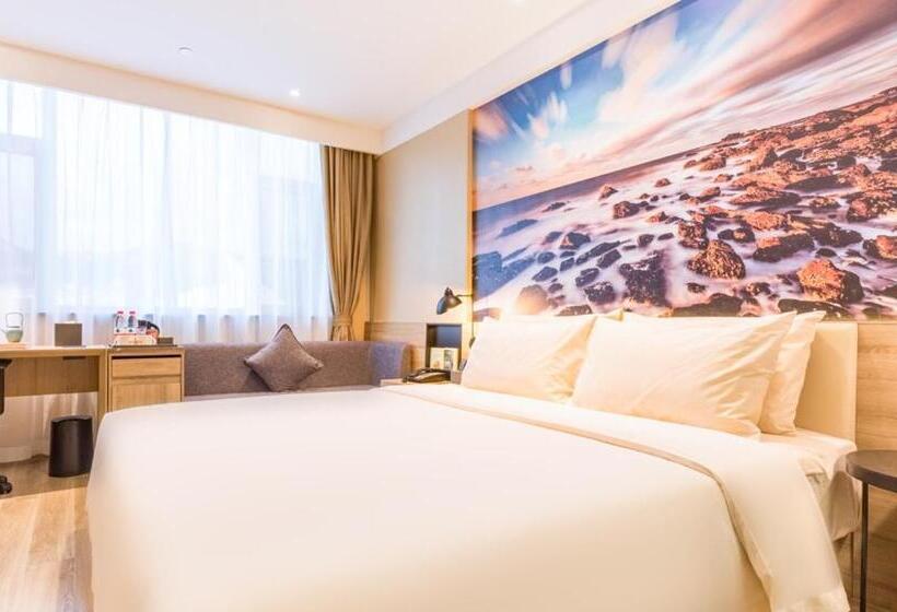 Номер Superior, Atour Hotel Weihai City Center