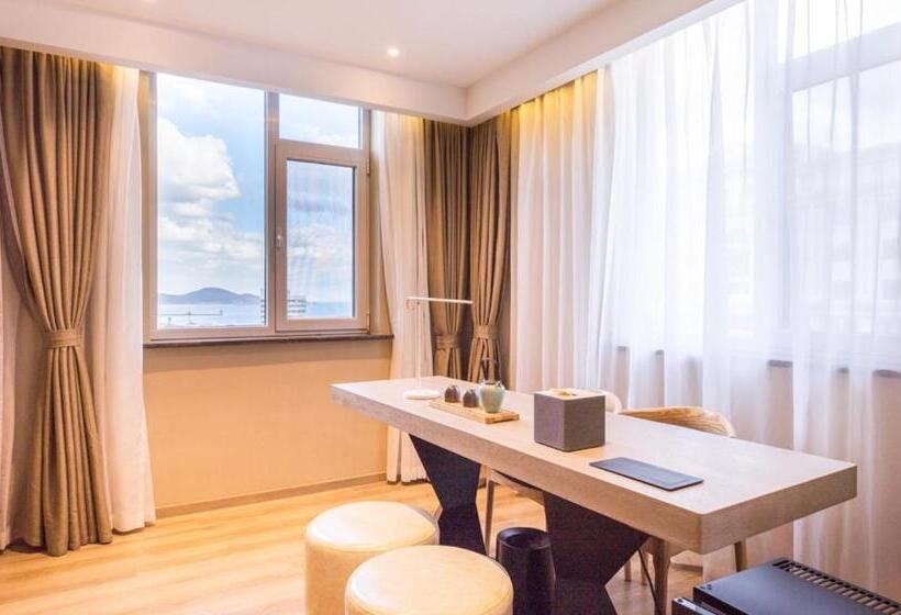 Люкс Вид на Море, Atour Hotel Weihai City Center