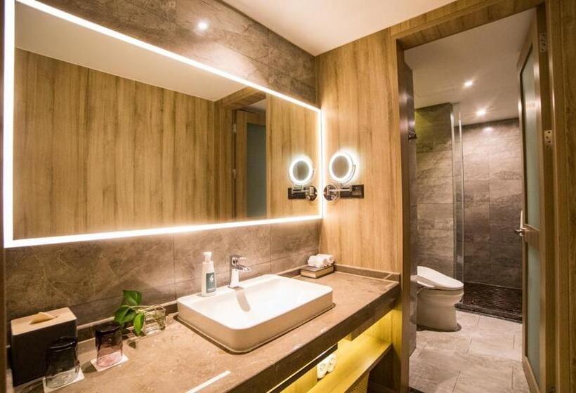 اتاق استاندارد با چشمانداز دریا, Atour Hotel Weihai City Center