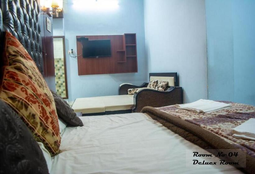 اتاق اکونومی, Ganga Basin