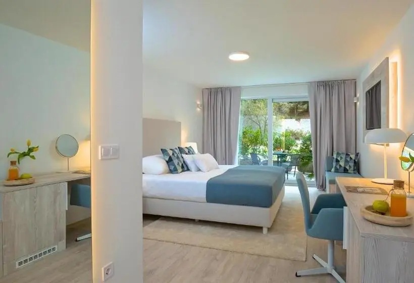 キングサイズベッドのデラックスルーム, Scardona Park Luxury Accommodation