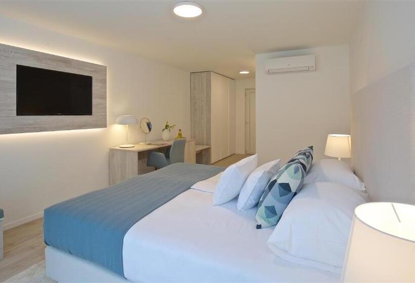 חדר דחוקס עם מיטת קינג, Scardona Park Luxury Accommodation