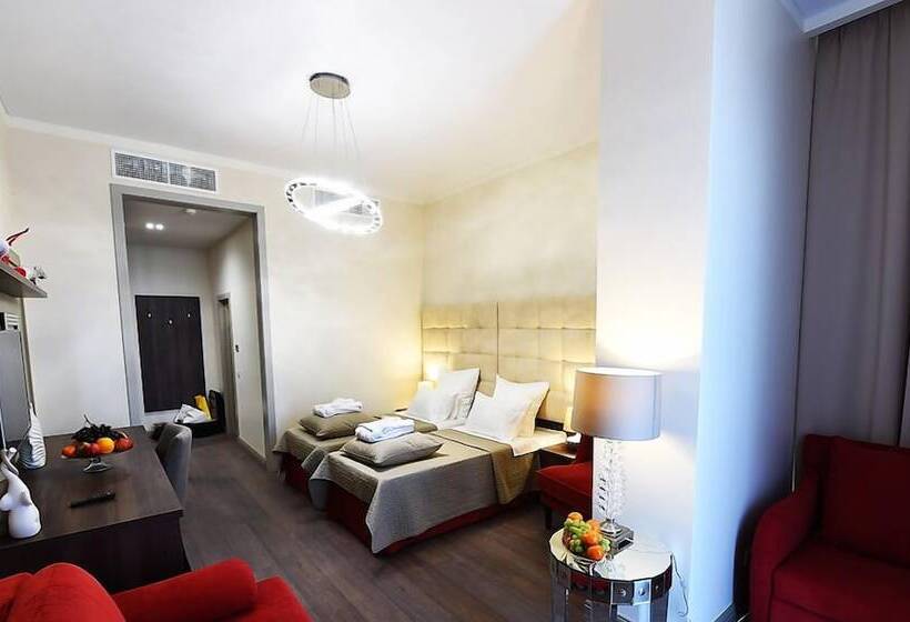 高级大房间, At The Rhythmic Gymnastics Center Irina Viner Usmanova