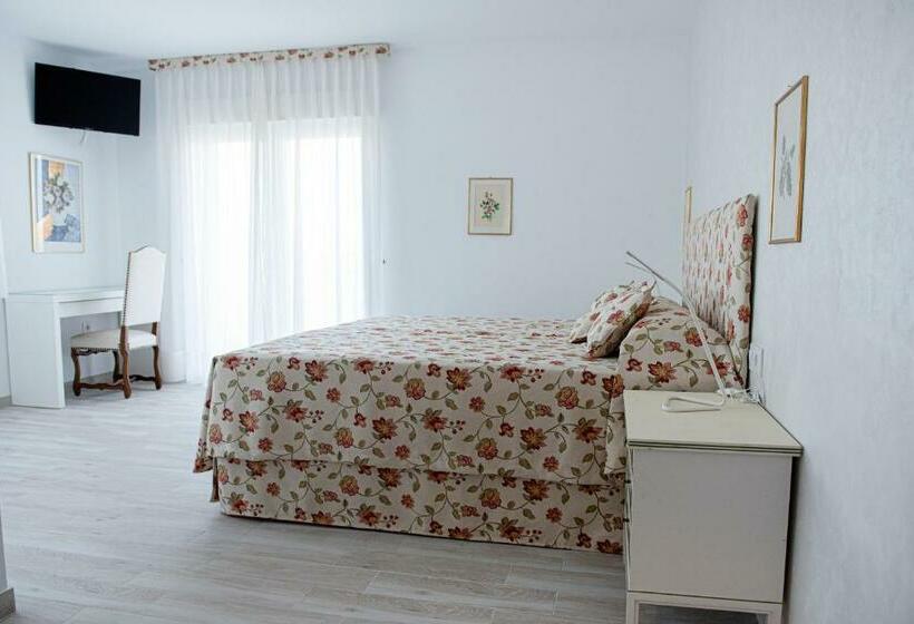 غرفة قياسية لذوى الاحتياجات الخاصة, Vilaseco