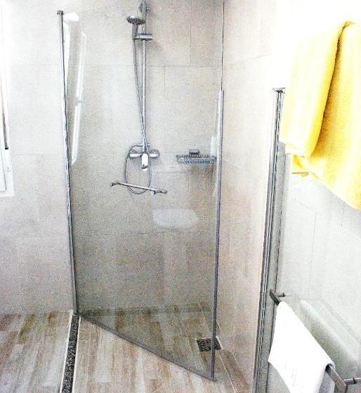 غرفة قياسية لذوى الاحتياجات الخاصة, Vilaseco