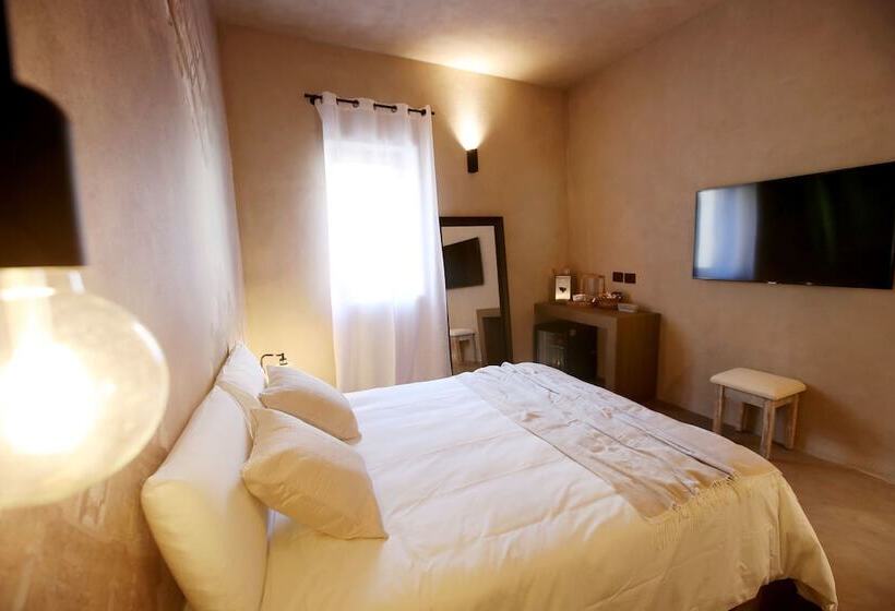 اتاق لوکس با بالکن, Casa Nostra Boutique Hotel & Spa