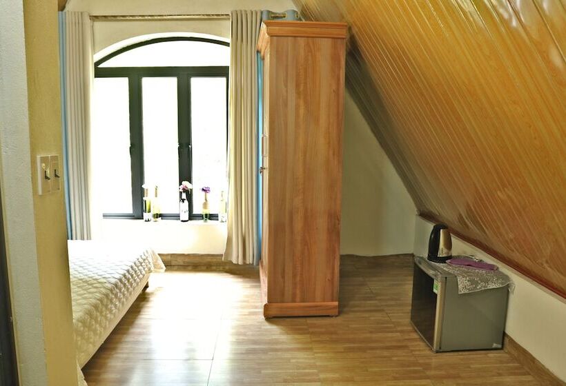 اتاق استاندارد, Hang Mua Homestay