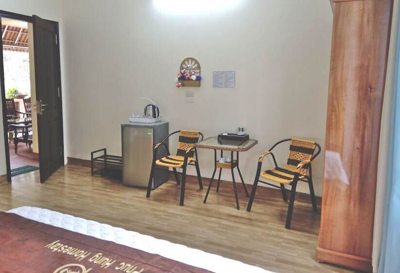 اتاق سوپریور, Hang Mua Homestay