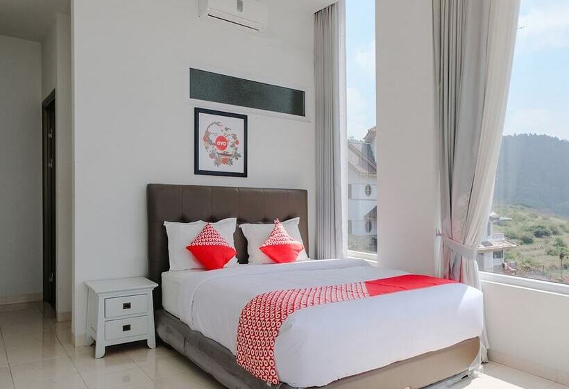 Suite Deluxe, Villa Bukit Panderman Residende By Oyo Rooms