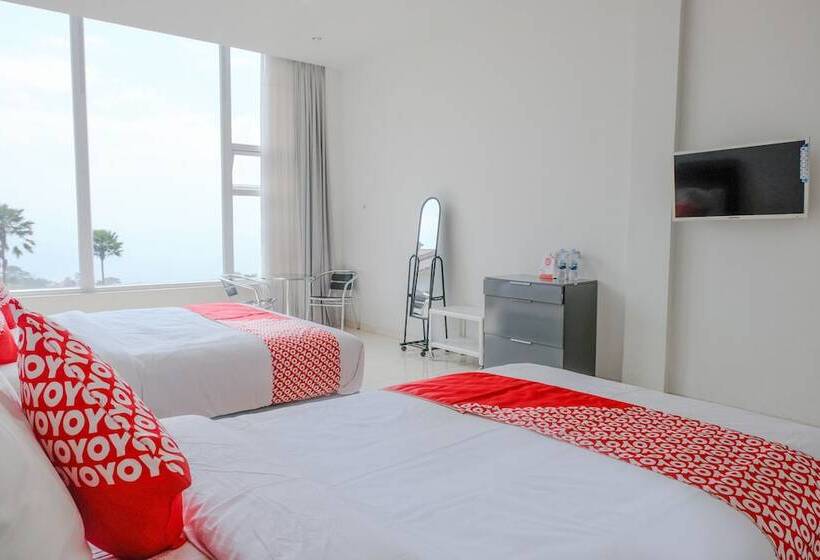 Suite Superior, Villa Bukit Panderman Residende By Oyo Rooms